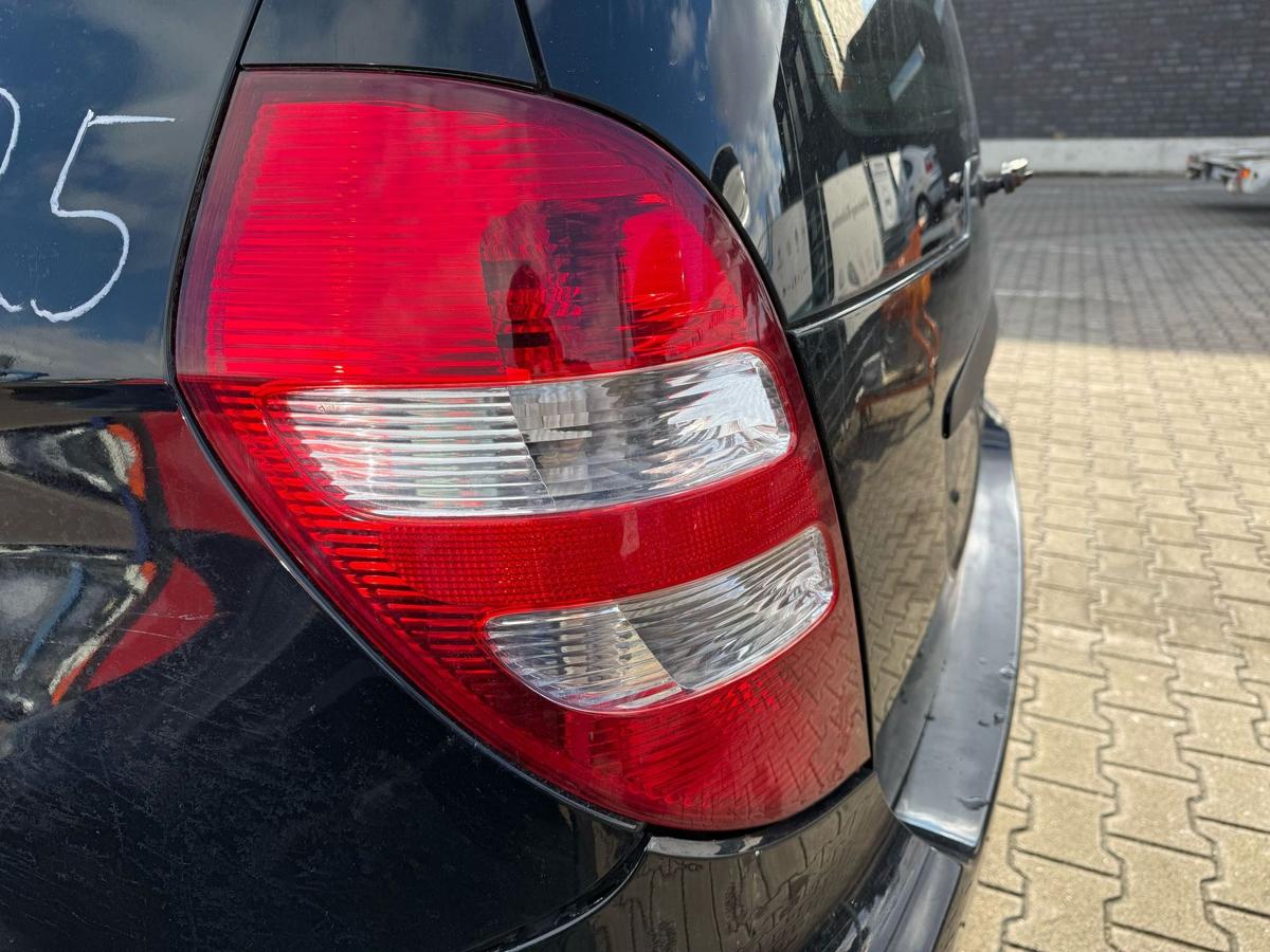 Mercedes Benz A Klasse W169 original Rücklicht Rückleuchte links BJ08